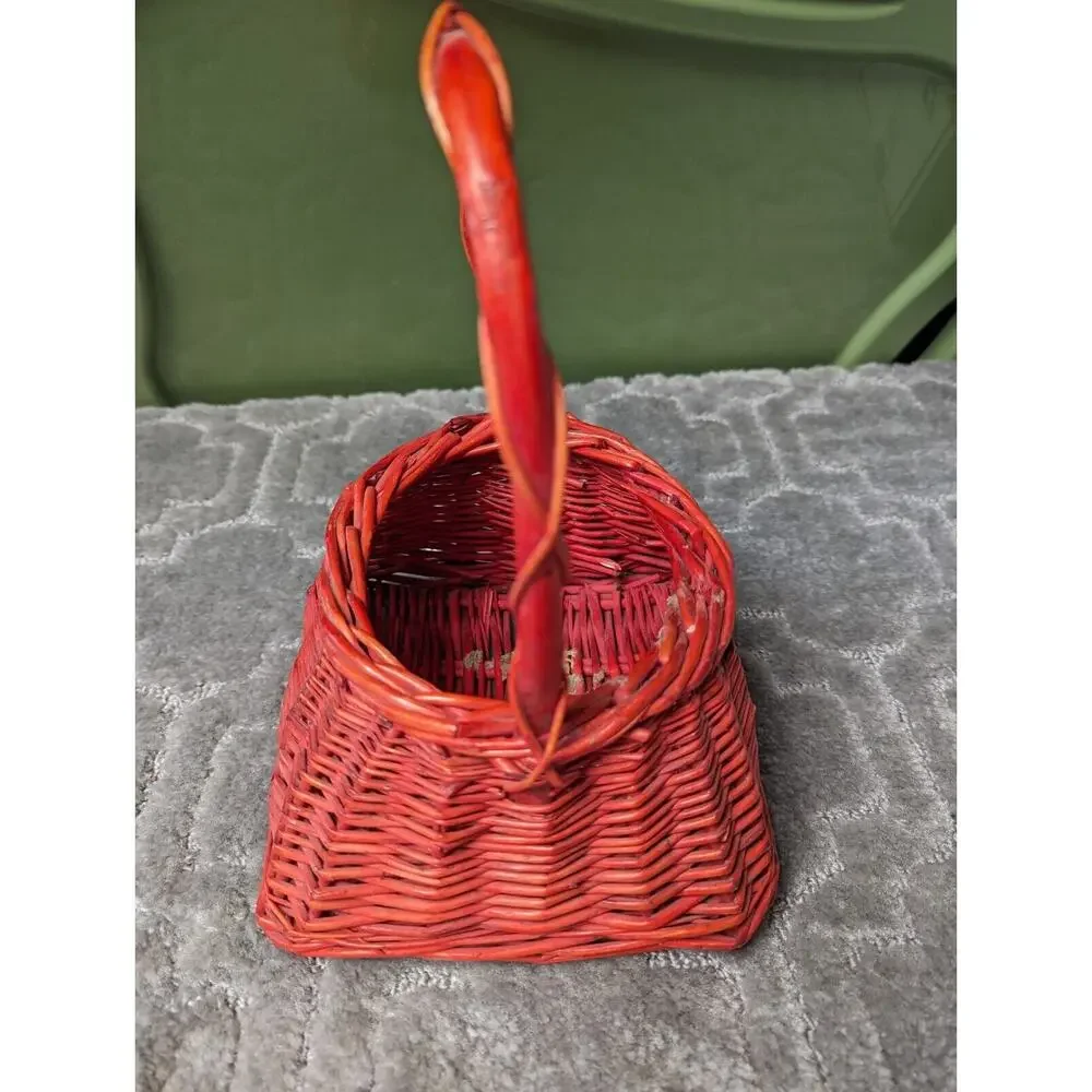 CHRISTMAS Red Woven Wicker BASKET 9.5